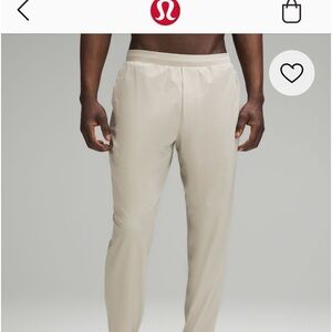 Lululemon Men's Surge jogger sz small - linen color. Perfect condition!
